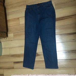 Gloria, Vanderbilt, Amanda jeans,